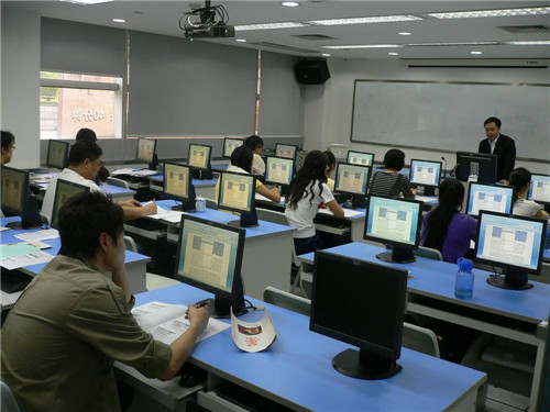 澳门真人龙虎注册V7.2专业版