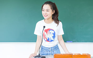 彩票999app 2025最新版 社交组队场景截图