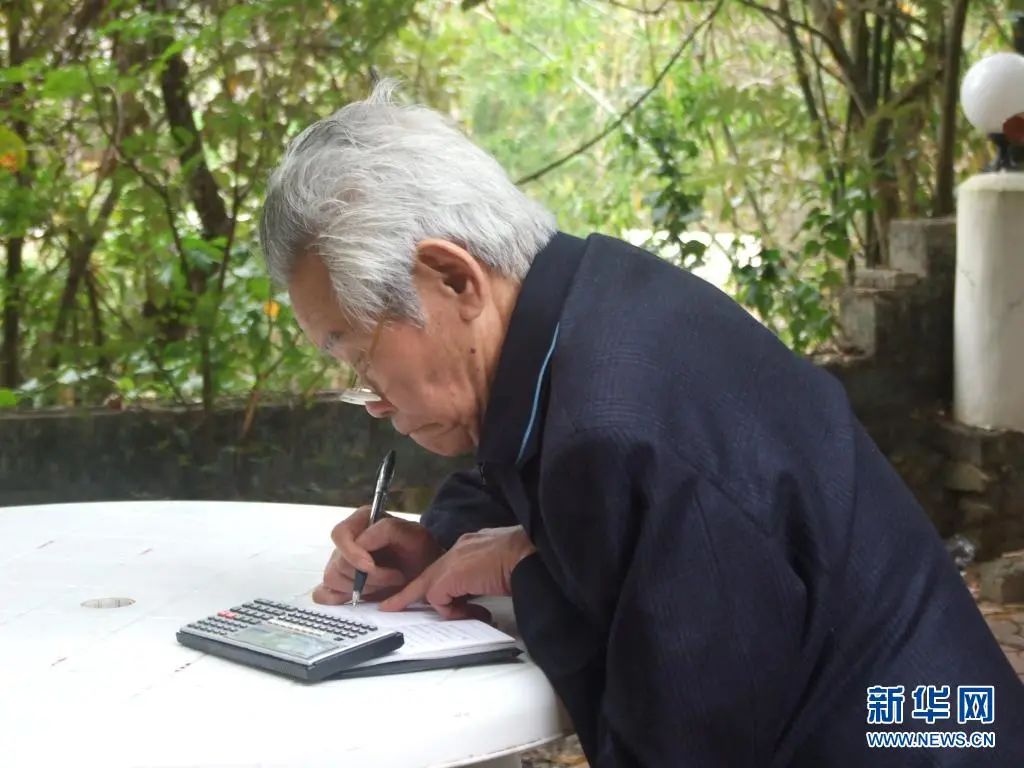 天下现金网app2025最新版车队管理与生涯界面