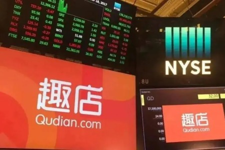 口袋铁拳DX 最新版 角色选择与自定义界面