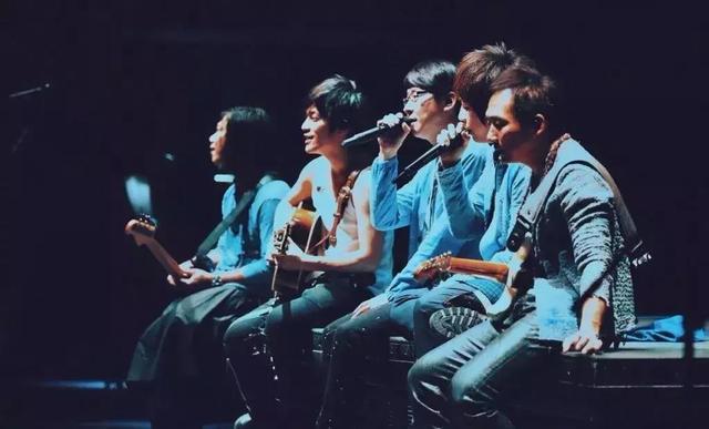 BET8九卅娱乐app安卓版二维码