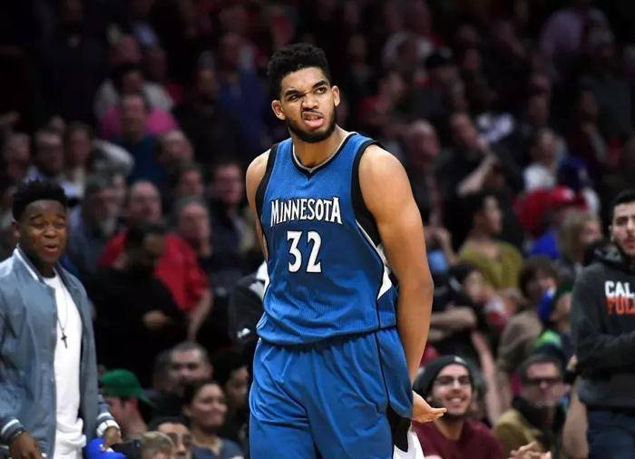 kaiyun体育官方客户端下载2025最新版角色选择与创建界面