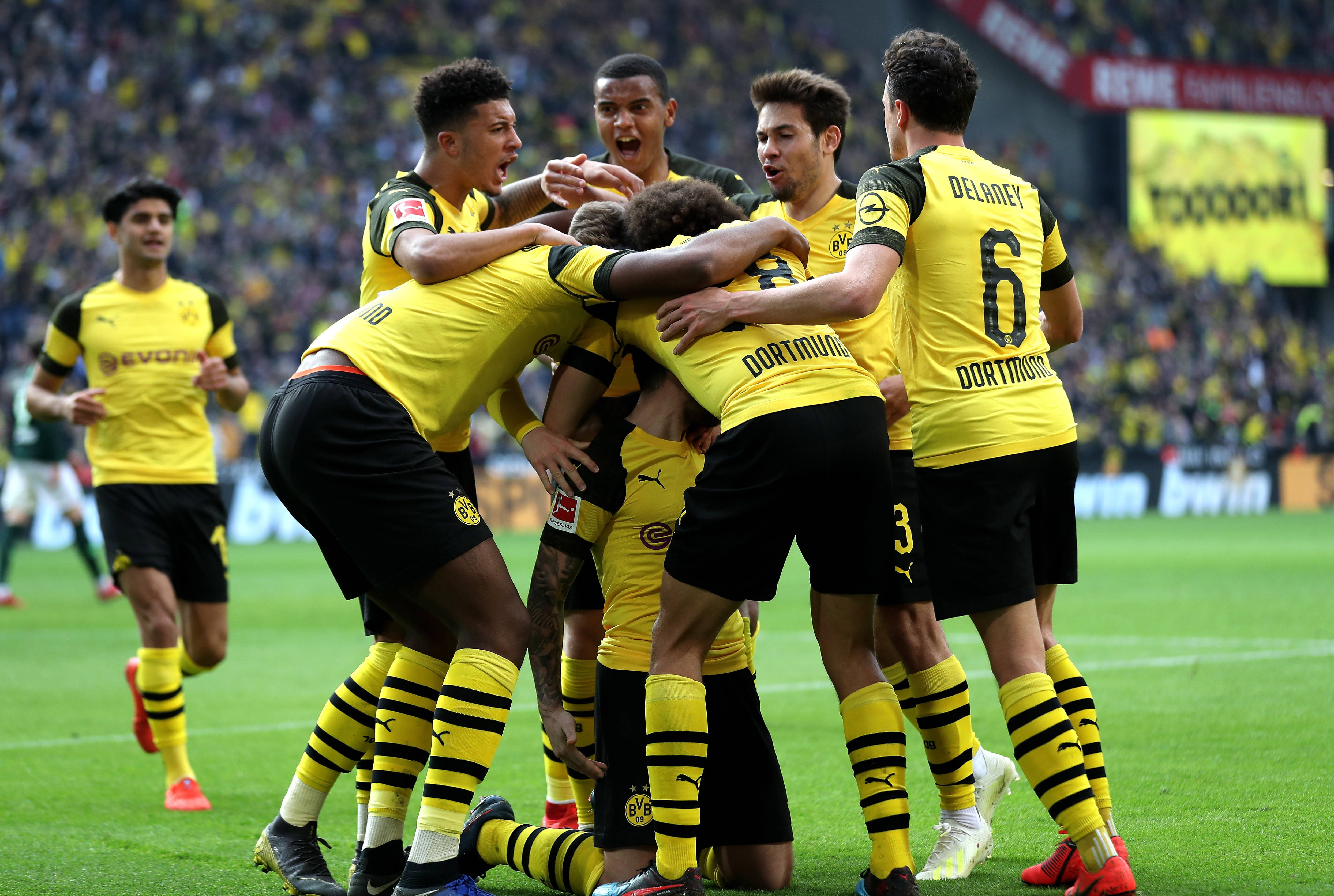 血牌2浓雾2025版全新雾态转化卡牌界面